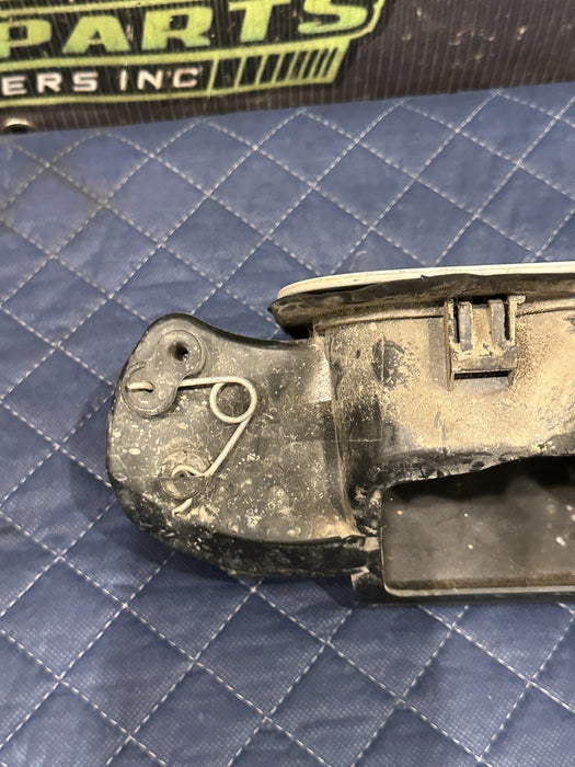 2017-22 FORD F450 DUALLY SUPERDUTY FUEL GAS DOOR LID ASSEMBLY (UG) OEM *READ