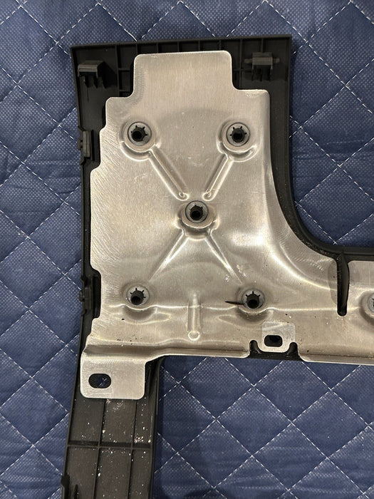 2014 AUDI R8 OEM FRONT LEFT DRIVER KNEE PAD KICK PANEL 423857557C 423 857 557 C