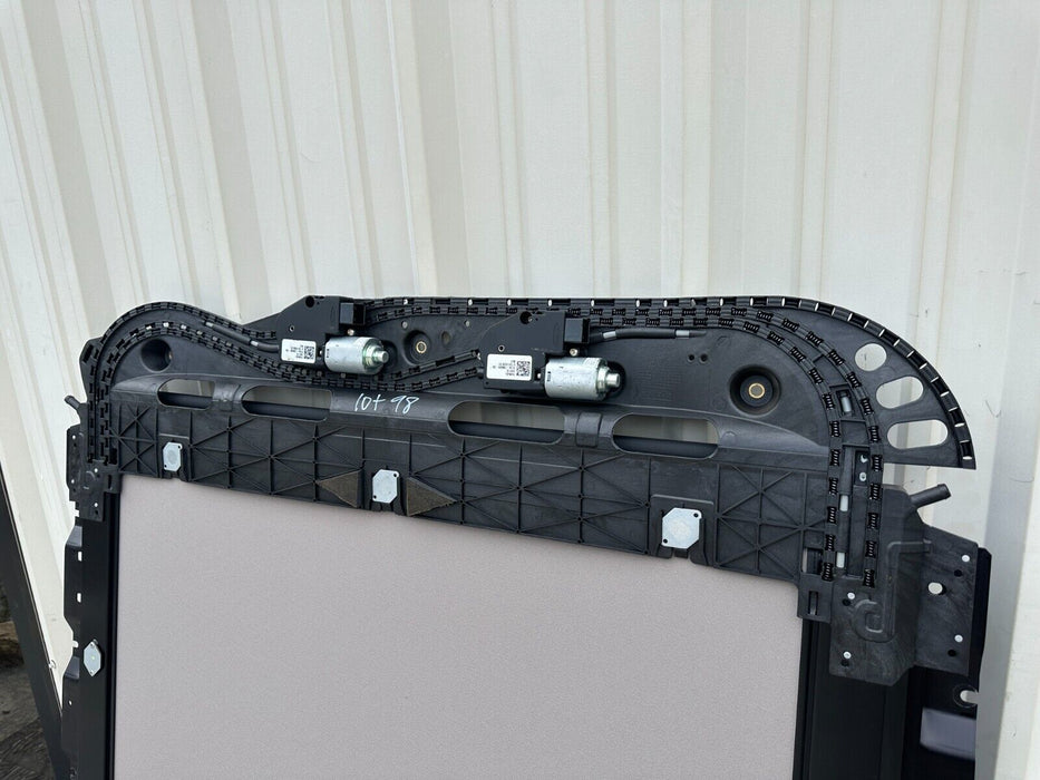 2017 2018 2019 FORD F250 F350 F450 LIMITED TWIN PANEL MOONROOF ASSEMBLY COMPLETE