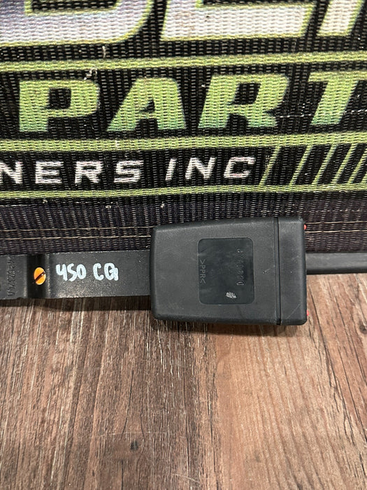 2020-2022 FORD F350 F450 REAR SEATBELT BUCKLE RECIEVER OEM