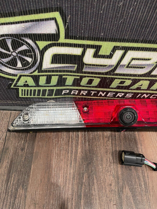 2022 FORD F350 F450 SUPERDUTY 3RD THIRD BRAKE LIGHT W/ CAMERA & PIGTAIL OEM