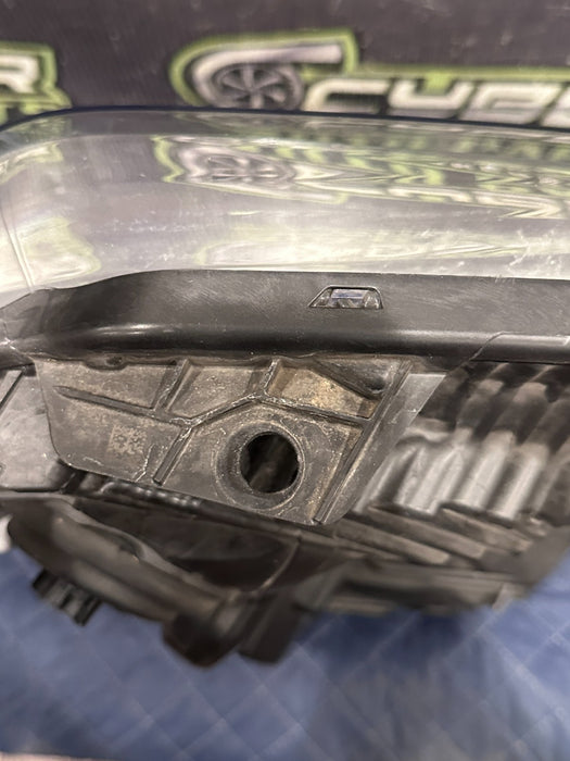 2020 2021 2022 FORD F250 F350 F450 LEFT DRIVER SIDE HALOGEN HEADLIGHT OEM