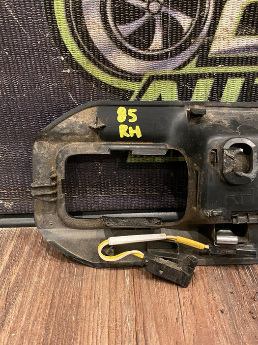 2017 DODGE RAM 3500 LIMITED PASSENGER RIGHT RELEASE HANDLE BEZEL TRIM OEM