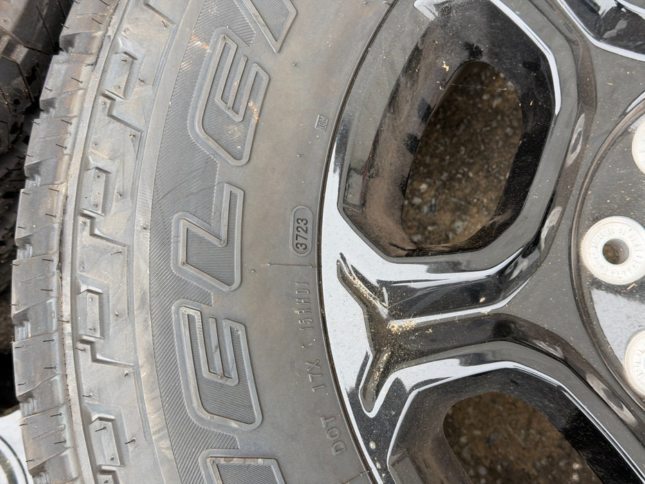 Ford F250 Take Off WHEELS TIRES BLACK RIMS LT275/70R18 BRIDGESTONE DUELER A/T