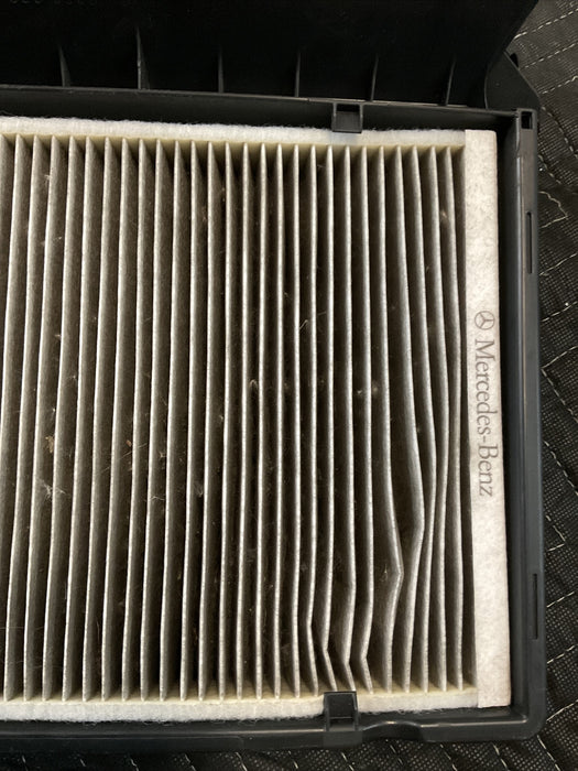 2017 MERCEDES C63 AMG CABRIOLET OEM ENGINE AIR INLET INTAKE DUCT 205 830 88 02