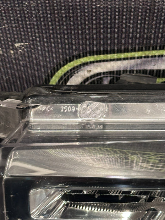 2020 2021 2022 FORD F250 F350 F450 LEFT DRIVER SIDE HALOGEN HEADLIGHT OEM