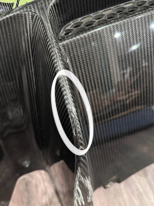 17-18 AUDI R8 CARBON FIBER REAR BUMPER DIFFUSER OEM *DAMAGE/READ* 4S0 807 521 D