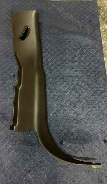 2017-2019 FORD F250 F350 LIMITED DRIVER LEFT C PILLAR TRIM OEM