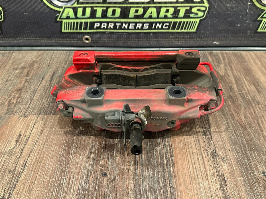 2021 AUDI R8 REAR RIGHT RED CARBON CERAMIC BRAKE CALIPER OEM *PAINT CHIP/READ!*