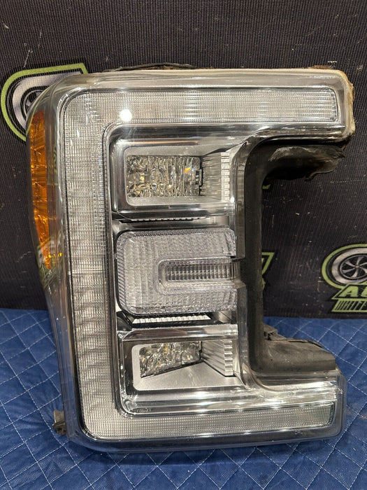 2017-2019 FORD F250 F350 F450 PASSENGER RIGHT LED HEADLIGHT OEM *BURNT*