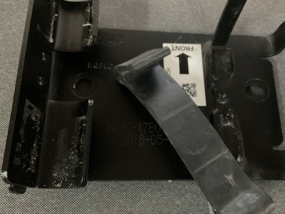 2018-2020 FORD F250 F350 SPARE TIRE JACK FLOOR RETAINER BRACKET ONLY OEM~DAMAGE~