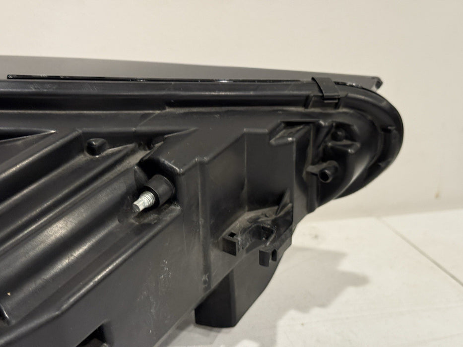 2017 2018 AUDI R8 LED LASER LEFT RIGHT HEADLIGHT PAIR OEM *MINT*