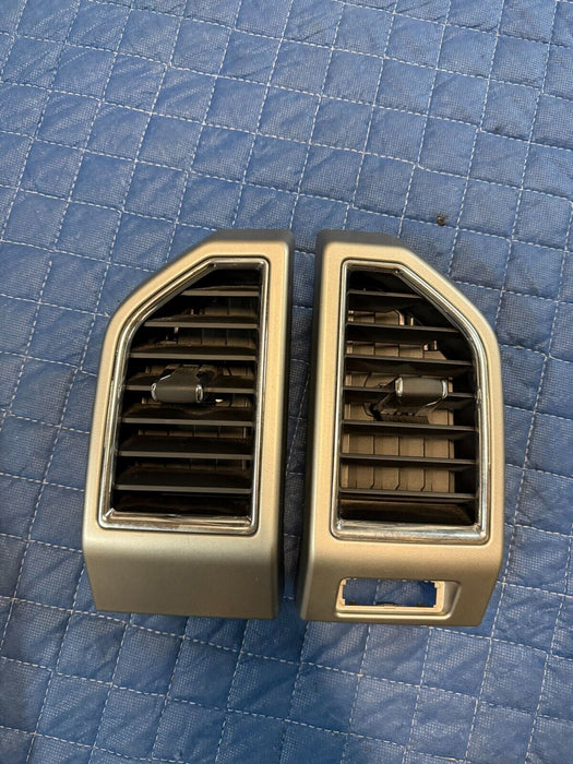 2017 2018 2019 FORD F250 F350 LARIAT DASH AIR VENTS SET (4) OEM