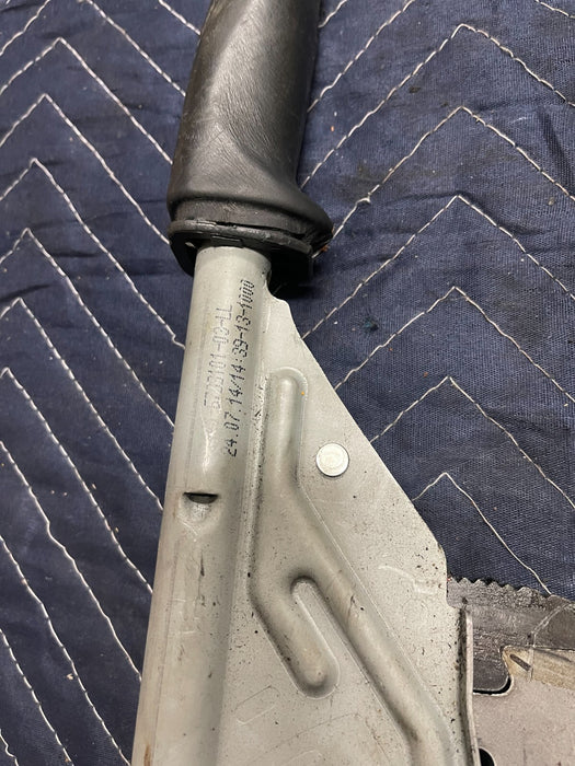 2015 BMW M4 LEATHER PARKING BRAKE/ E BRAKE HANDLE LEVER OEM *DAMAGE*