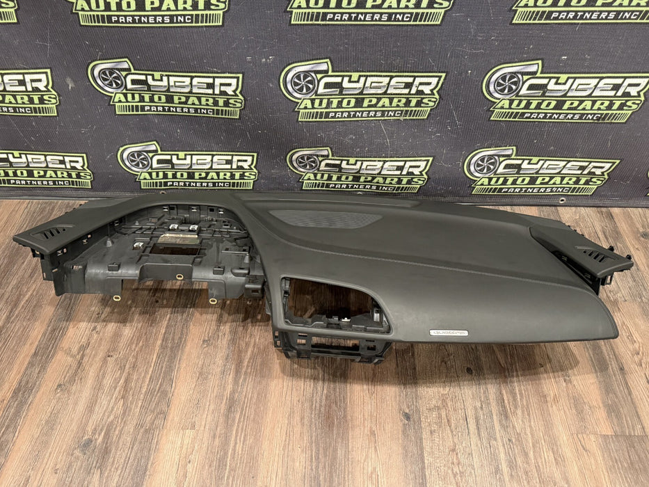 2021 AUDI R8 DASH DASHBOARD PANEL W BAG OEM *HEAT FLAWS 9-11, & 14/READ*