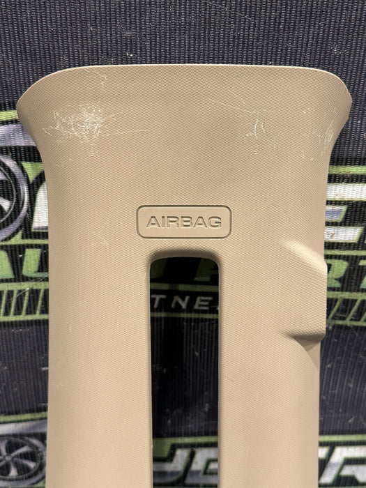 2017-2019 FORD F250 F350 F450 TAN/BEIGE LARIAT RIGHT UPPER B PILLAR OEM *SCUFFS*
