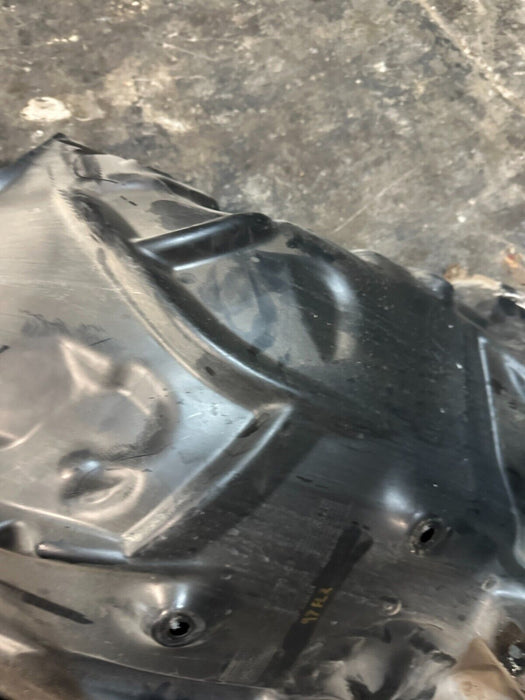 2020 BMW M4 F82 FRONT DRIVER LEFT FENDER LINER SET