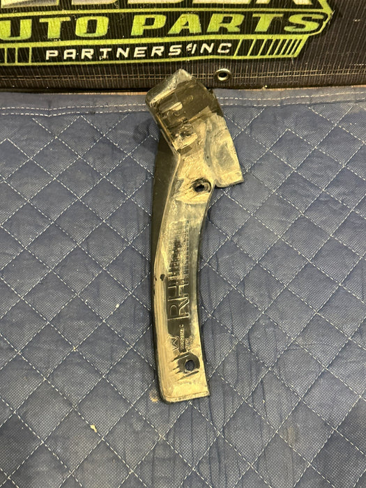 2019-2026 DODGE RAM 2500 3500 FRONT RIGHT FENDER SPAT TRIM OEM 68362314AC