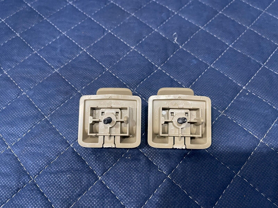 2017-2019 FORD F250 F350 F450 LARIAT TAN HEADLINER COAT HOOKS OEM