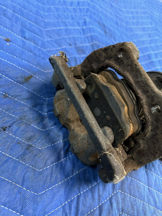 2011 BMW 550i F10 XDRIVE REAR LEFT DRIVER BRAKE CALIPER OEM 6793047