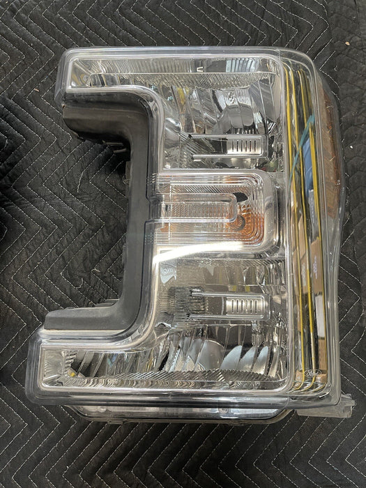 2017 2018 FORD F250 F350 F450 HALOGEN HEADLIGHT PAIR LEFT RIGHT OEM W/ LED BULBS