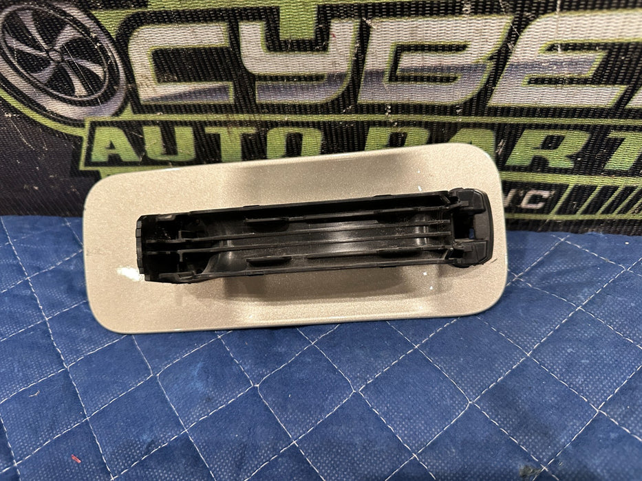 2017-2019 FORD F250 F350 F450 REAR RIGHT WHITE GOLD DOOR HANDLE OEM ~DAMAGE~