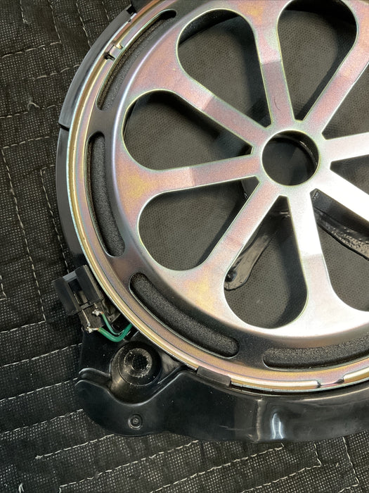 2017 MERCEDES-BENZ C63 AMG FRONT LH DRIVER SUBWOOFER SPEAKER OEM 2058201102