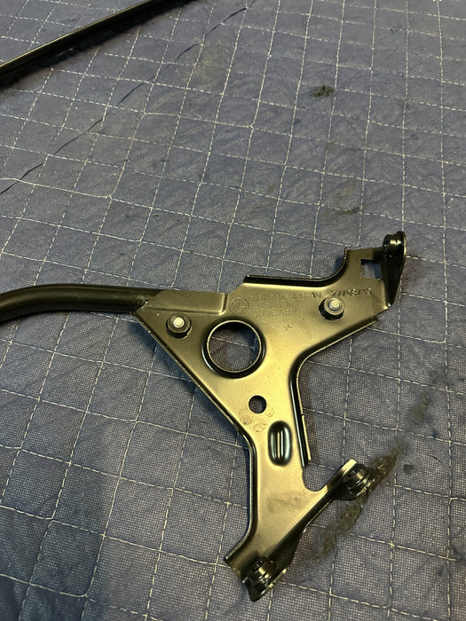2015-2020 BMW M4 F82 REINFORCEMENT BRACKET 51 61 7 326 236 5161 7326236