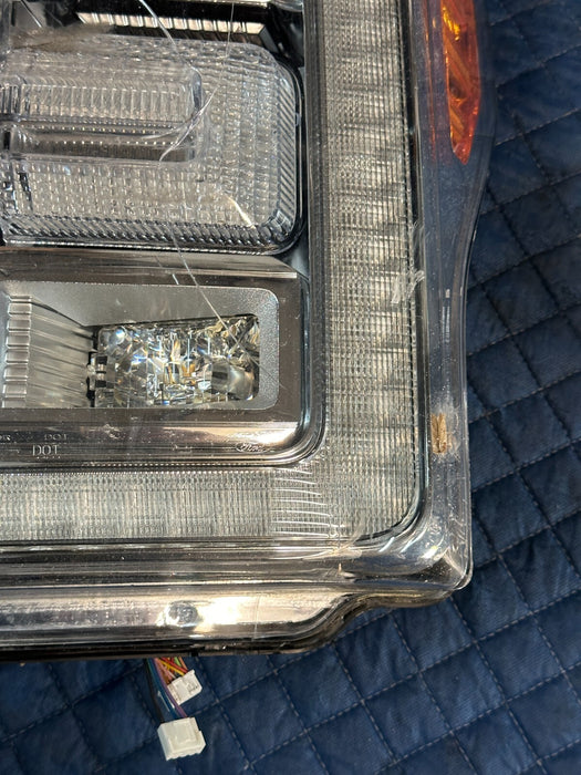 2017-2019 FORD F250 F350 F450 DRIVER LEFT LED HEADLIGHT OEM ~DAMAGE~