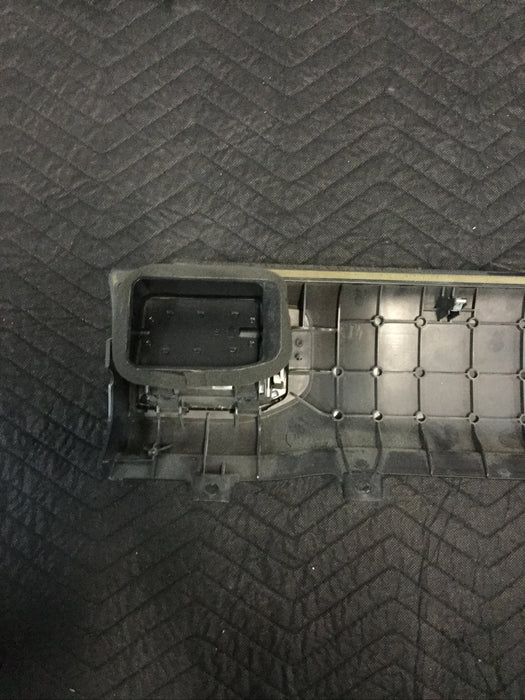2018 NISSAN TITAN XD DASHBOARD TRIM PIECE AIR VENT 2017 2016 2019