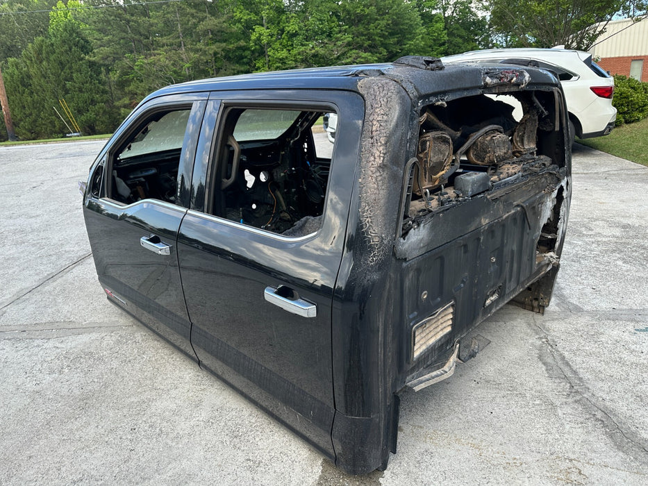 2023 2024 FORD F250 F350 F45 CAB SHELL WITH DOORS OEM *BURN DAMAGE*