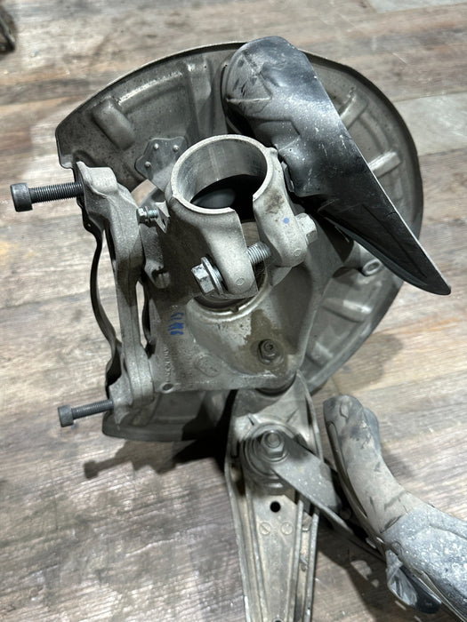 2014 PORSCHE 911 TURBO S 991 FRONT LEFT HUB KNUCKLE SPINDLE ASSEMBLY OEM