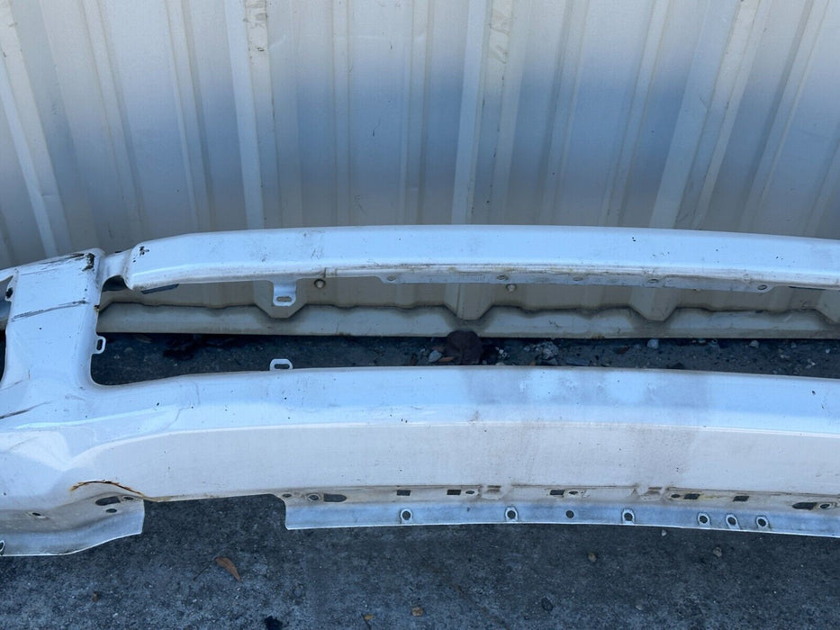 2020 2021 2022 FORD F450 FRONT BUMPER WHITE PAINTED COVER OEM *DAMAGE*