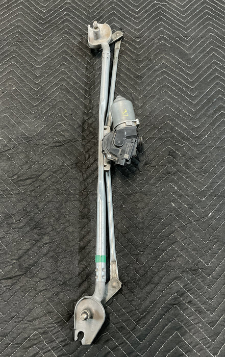 2015 DODGE CHALLENGER HELLCAT SRT WINDSHIELD WIPER MOTOR OEM