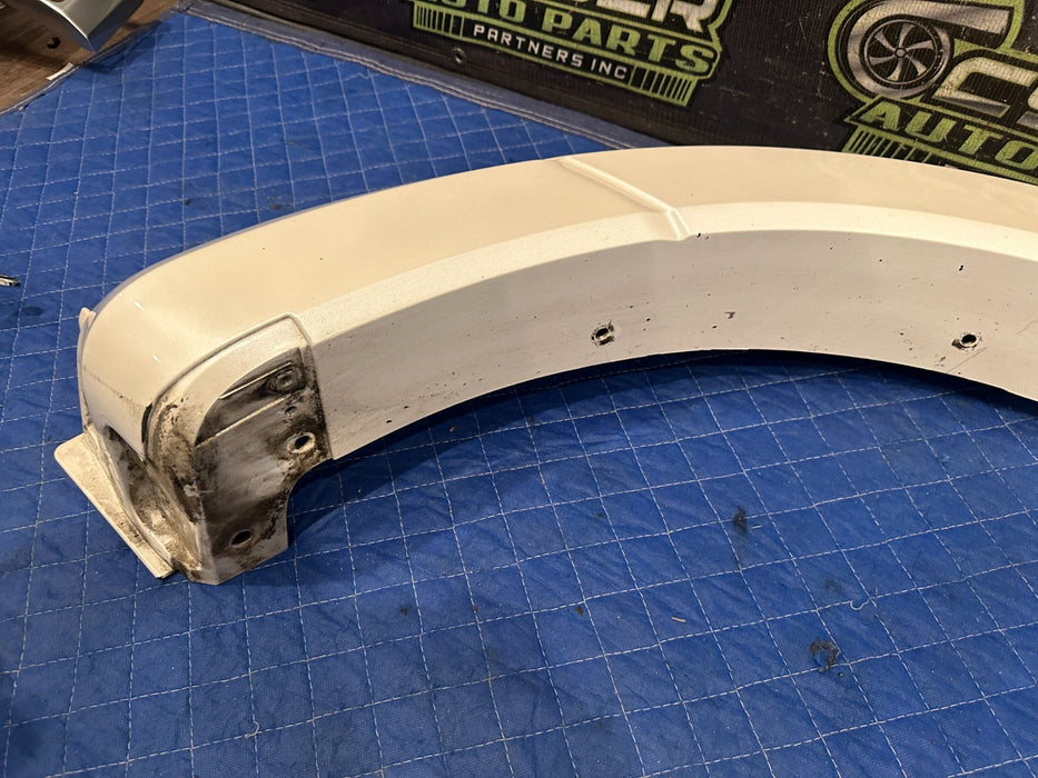 2017-2019 FORD F450 DUALLY RIGHT FENDER FLARE OEM (UG) *MINOR CHIPS #6*