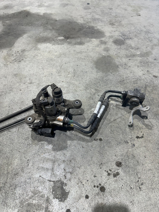 2014 PORSCHE 911 TURBO S 991 PDCC HYDRAULIC VALVE OEM 99135925503