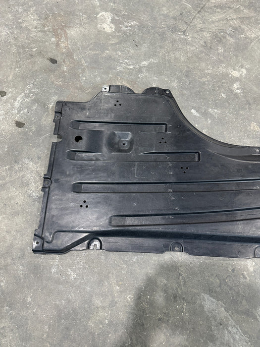 2024 BMW M3 M4 G80 G82 FRONT LEFT ENGINE SPLASH SHIELD OEM 5175 8074617