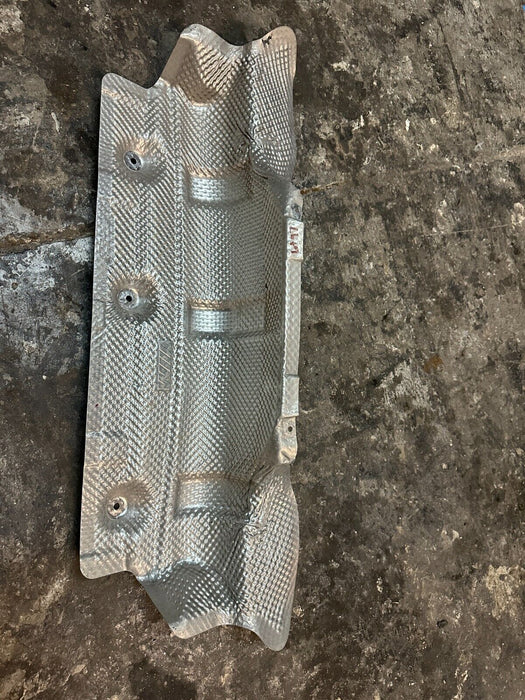 2020 BMW M4 F82 EXHAUST HEAT INSULATION SHIELD COVER OEM 8 059 674 02 805967402