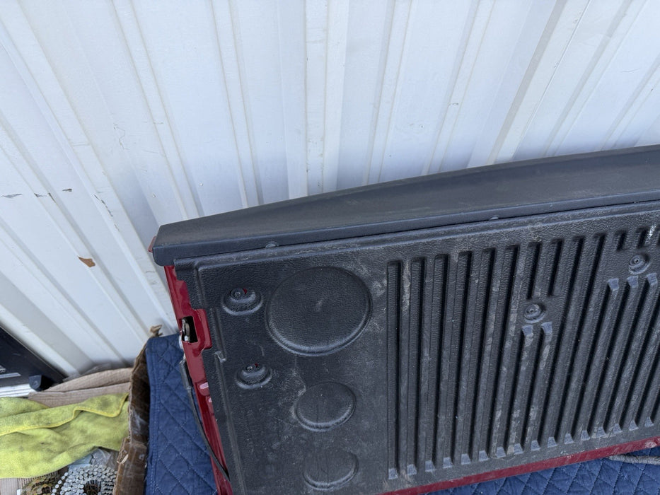2015 RAM 2500 TAILGATE ASSEMBLY DEEP CHERRY RED CRYSTAL PEARL OEM 2014-2018