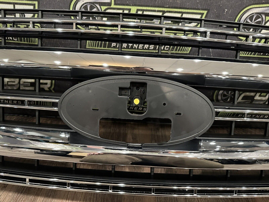 2020 2021 2022 FORD F250 F350 PLATINUM CHROME GRILLE GRILL OEM ~BROKEN TAB~