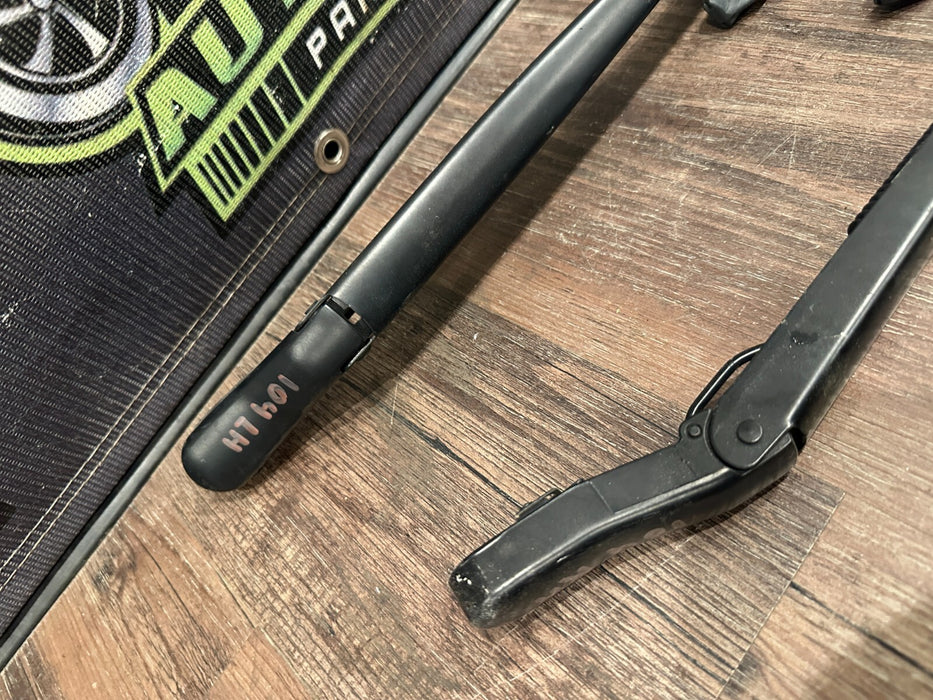 2023 2024 FORD F250 F350 F450 LEFT & RIGHT SIDE WINDSHIELD WIPER PAIR OEM