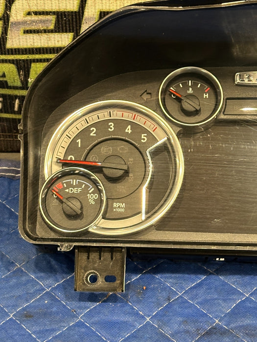 2015 DODGE RAM 2500 INSTRUMENT SPEEDOMETER GAUGE CLUSTER OEM