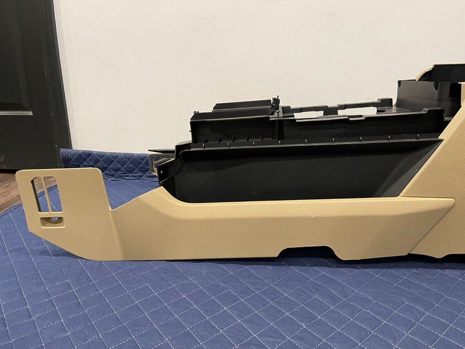 2017-2019 FORD F250 F350 TAN LARIAT CENTER CONSOLE W/ NO LID OEM *SCUFFS*