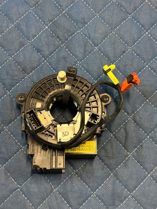 2016-2019 NISSAN TITAN XD STEERING WHEEL CLOCK SPRING OEM 47945 1HA0A R2
