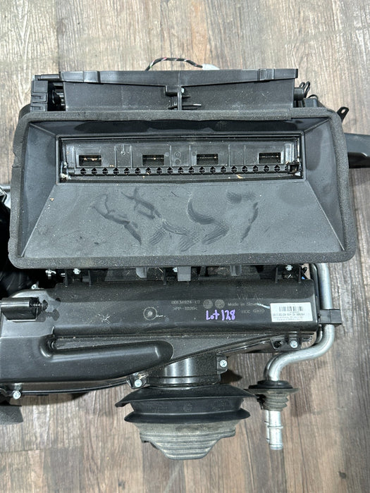 2017 AUDI R8 HVAC HEATER BLOWER HOUSING BOX OEM 4S1 820 005