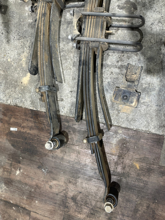 2024 FORD F350 REAR LEFT RIGHT LEAF SPRINGS W/SPACERS OEM HC3C5A975NH HC3C 5A975