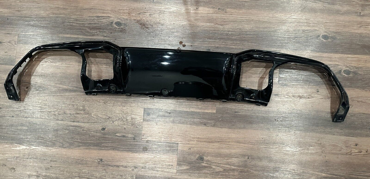 2020 BMW M8 COMPETITION F91 F92 F93 OEM REAR BUMPER DIFFUSER 5112 8074869