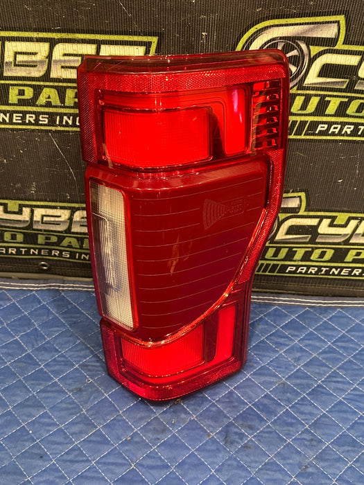 2020-2022 FORD F350 F450 PASSENGER RIGHT LED TAIL LIGHT OEM