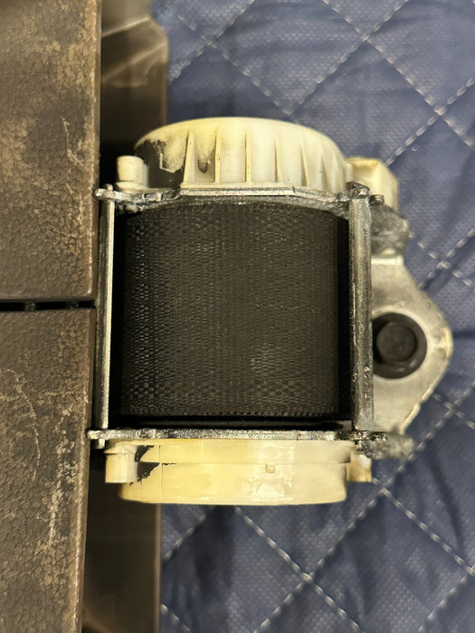 2017-2019 FORD F250 F350 F450 XLT REAR MIDDLE CENTER SEAT BELT SEATBELT OEM WEAR