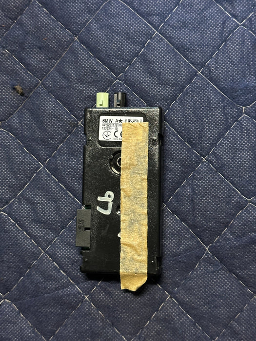 2020 BMW M4 F82 OEM RADIO ANTENNA AMPLIFIER AM/FM AV 9231178 09 AV923117809